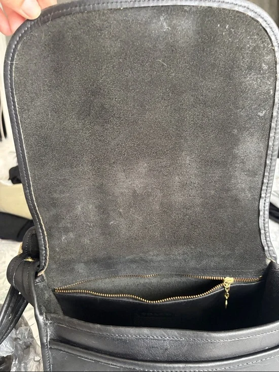 VTG Coach Black Leather Satchel with Gold-Tone Hardware - Picture 11 of 12